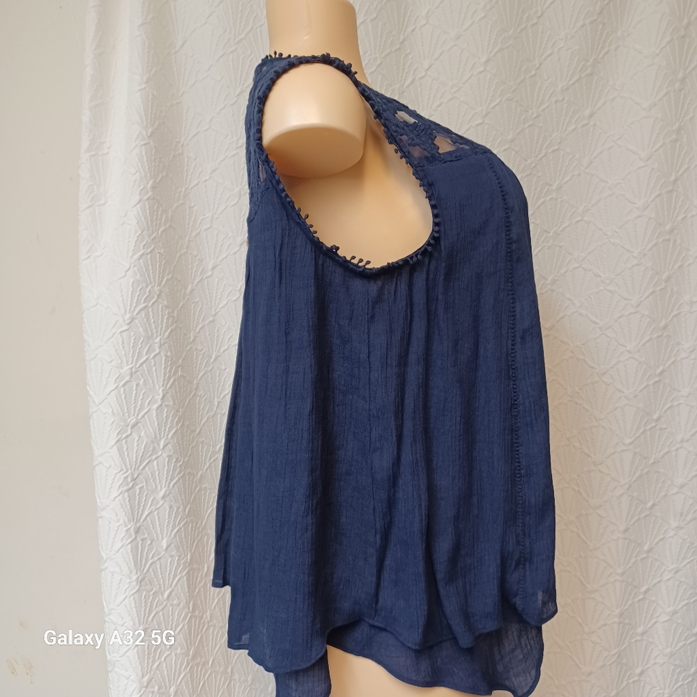 JohnPaulRichard Women L Blue Asymmetrical Tiered Blouse - Picture 7 of 14